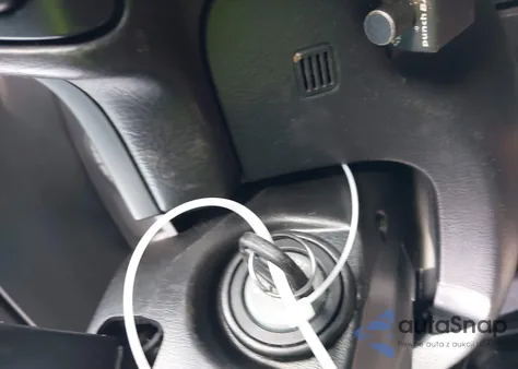 2001 Nissan Pathfinder Se from USA, damaged, VIN JN8DR09X41W579066